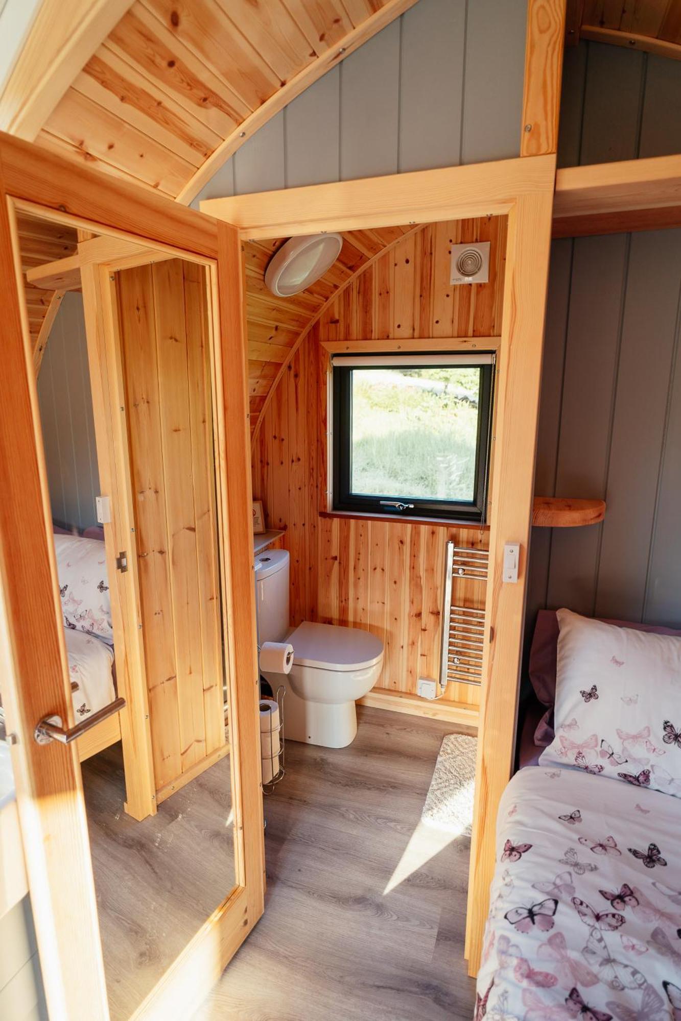 Glamping Pods Apartman Milngavie Kültér fotó